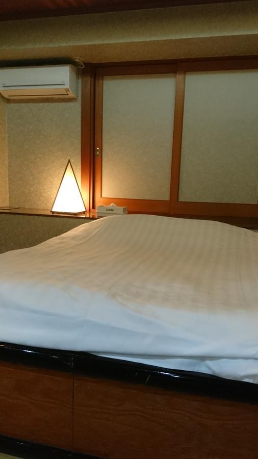 Hotel Loire (Adults Only) Osaka Exteriör bild